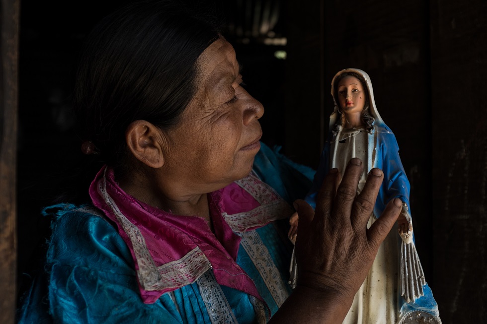 Mujer en Guatemala en situación de pobreza