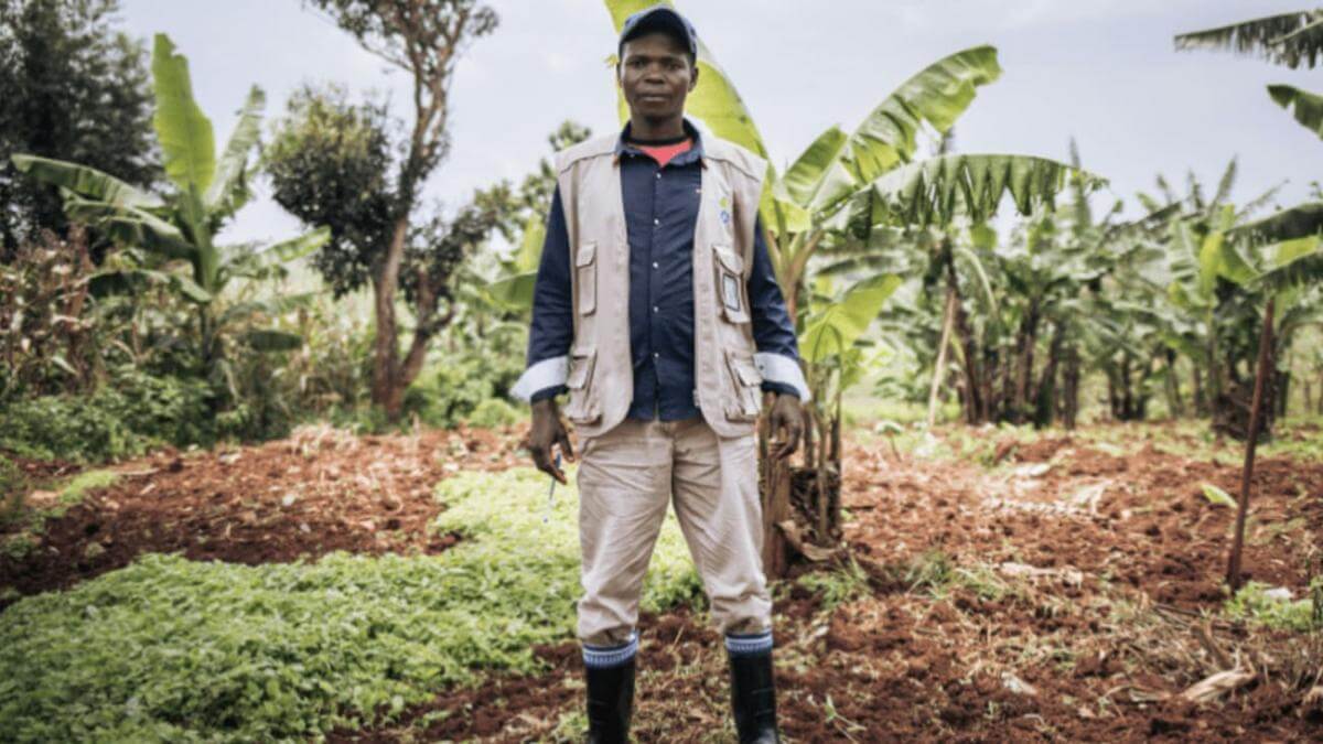 hombre agricultor de Ituri República Democrática del Congo
