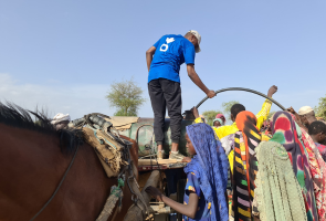 Refugiados sudaneses en Chad, amenazados por la inminente temporada de lluvias