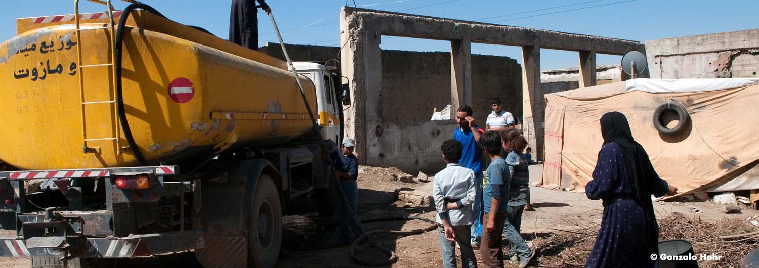 La falta de saneamiento básico amenaza la salud pública de los refugiados sirios en Líbano 