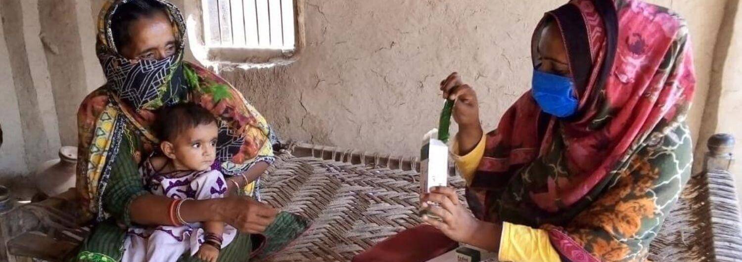 Millones de personas en riesgo sanitario al levantarse el confinamiento en Afganistán y el Pakistán