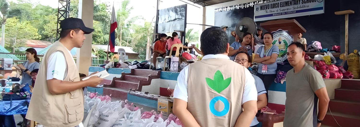 Acción contra el Hambre lleva a cabo una evaluación en la escuela primaria Nuevo Iloco, Barangay Nuevo Iloco, Maco DDO, donde unas 472 personas encontraron refugio tras la catástrofe. 