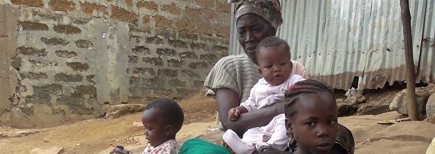 Grupos de Apoyo a Madres: luchando contra el ébola en Sierra Leona
