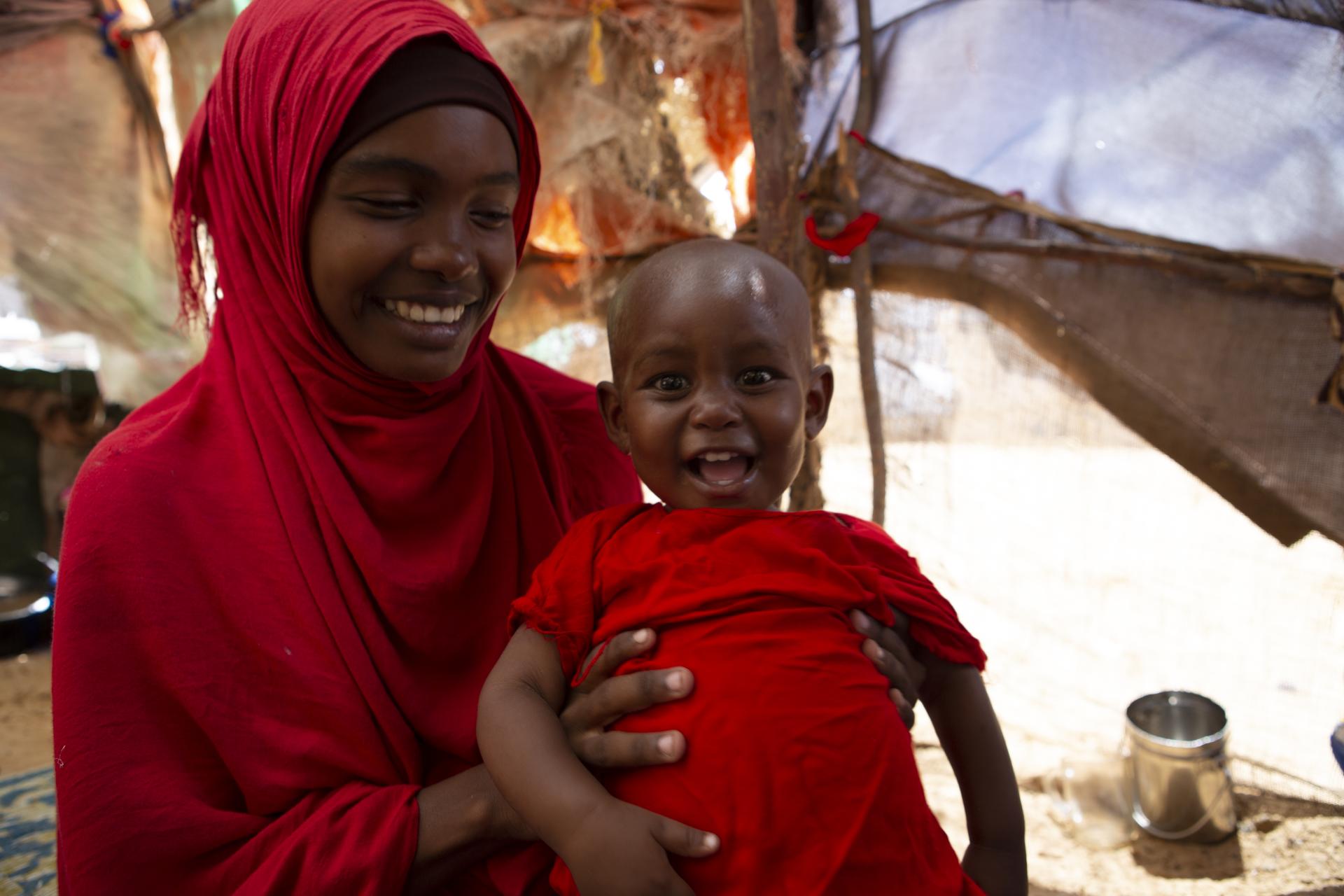 week_six_-_halima_portrait_5_-_somalia_winter_appeal_2020.jpg week six halima portrait 5 somalia winter appeal 2020