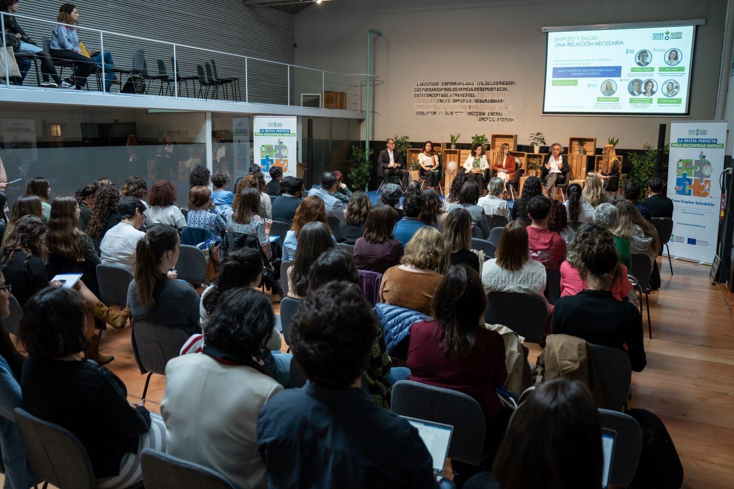 Mesa redonda sobre Empleo y Salud durante el acto de Acción contra el Hambre